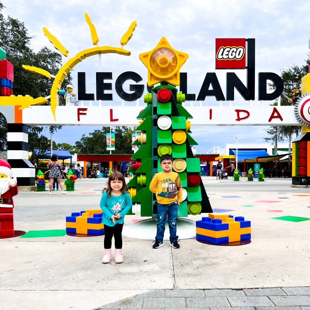 Legoland welcome sign