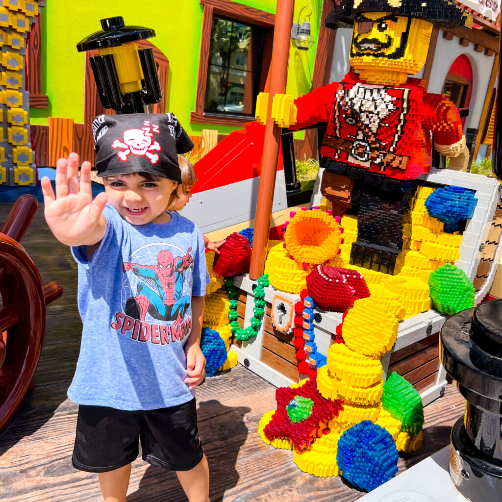 Legoland pirate island hotel