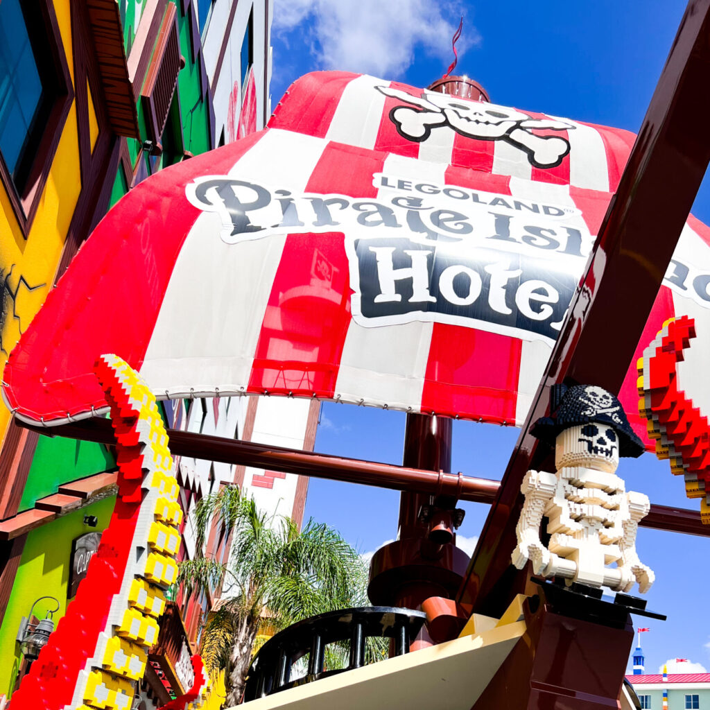 Legoland pirate island hotel